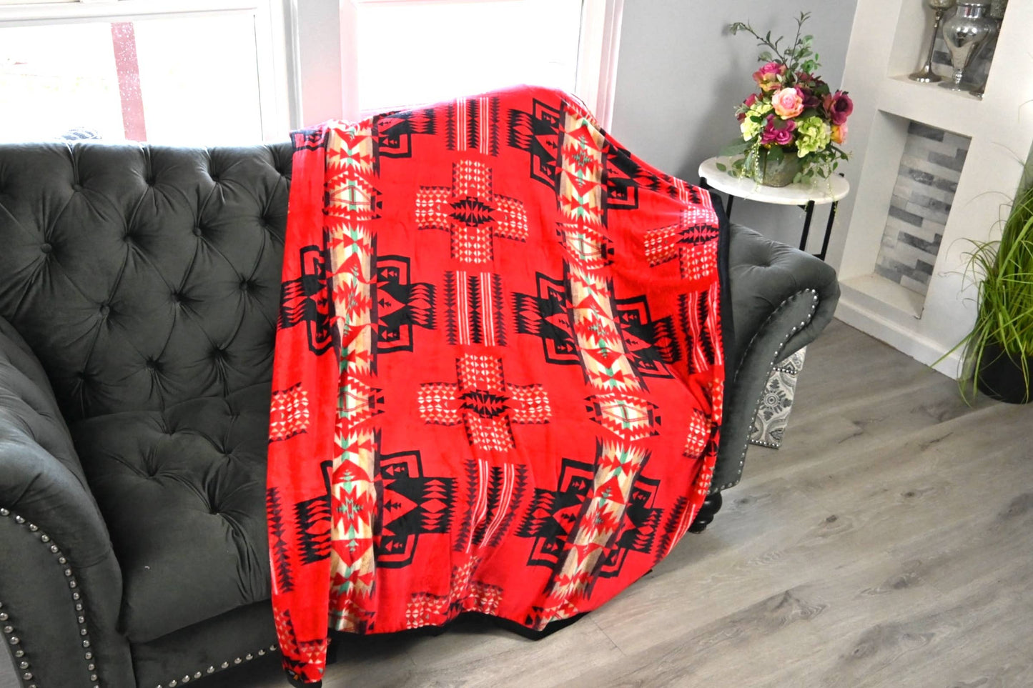 Plush Aztec Blanket Full Size Throw: Red