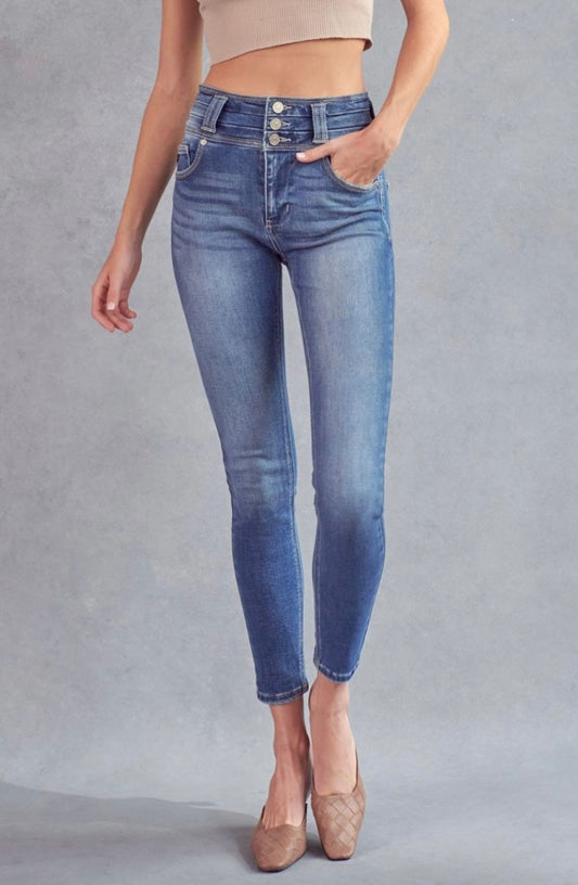 HIGH RISE SUPER SKINNY JEANS